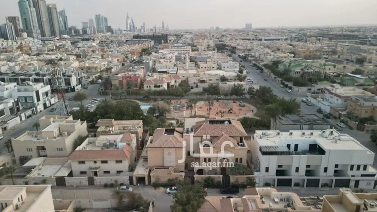 فيلا للبيع في شارع مالك بن الريب, حي الرحمانية, مدينة الرياض, منطقة الرياض صورة 3