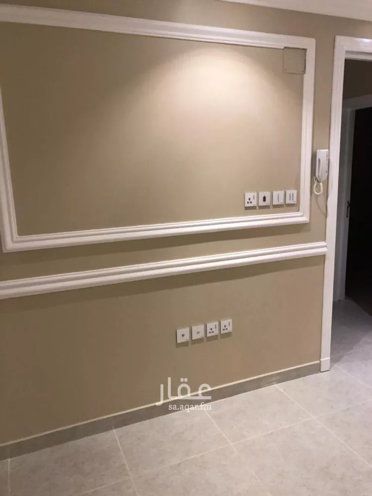 فيلا للبيع في شارع الممراح, حي ظهرة لبن, مدينة الرياض, منطقة الرياض صورة 4