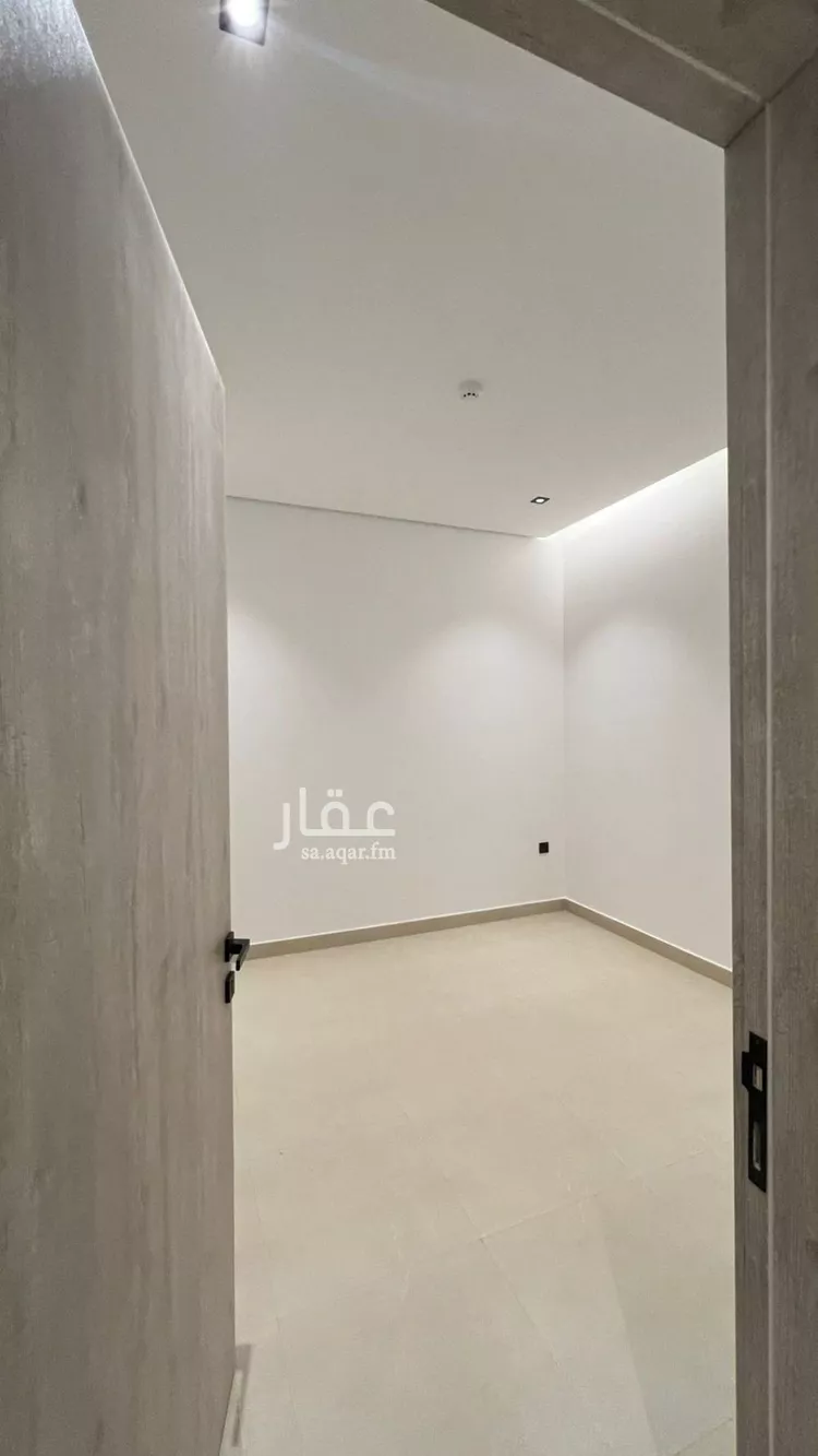 فيلا للإيجار في شارع خيبر, حي العارض, مدينة الرياض, منطقة الرياض صورة 5