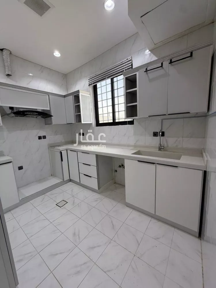 شقة للإيجار في شارع رقم 208, حي ظهرة لبن, مدينة الرياض, منطقة الرياض