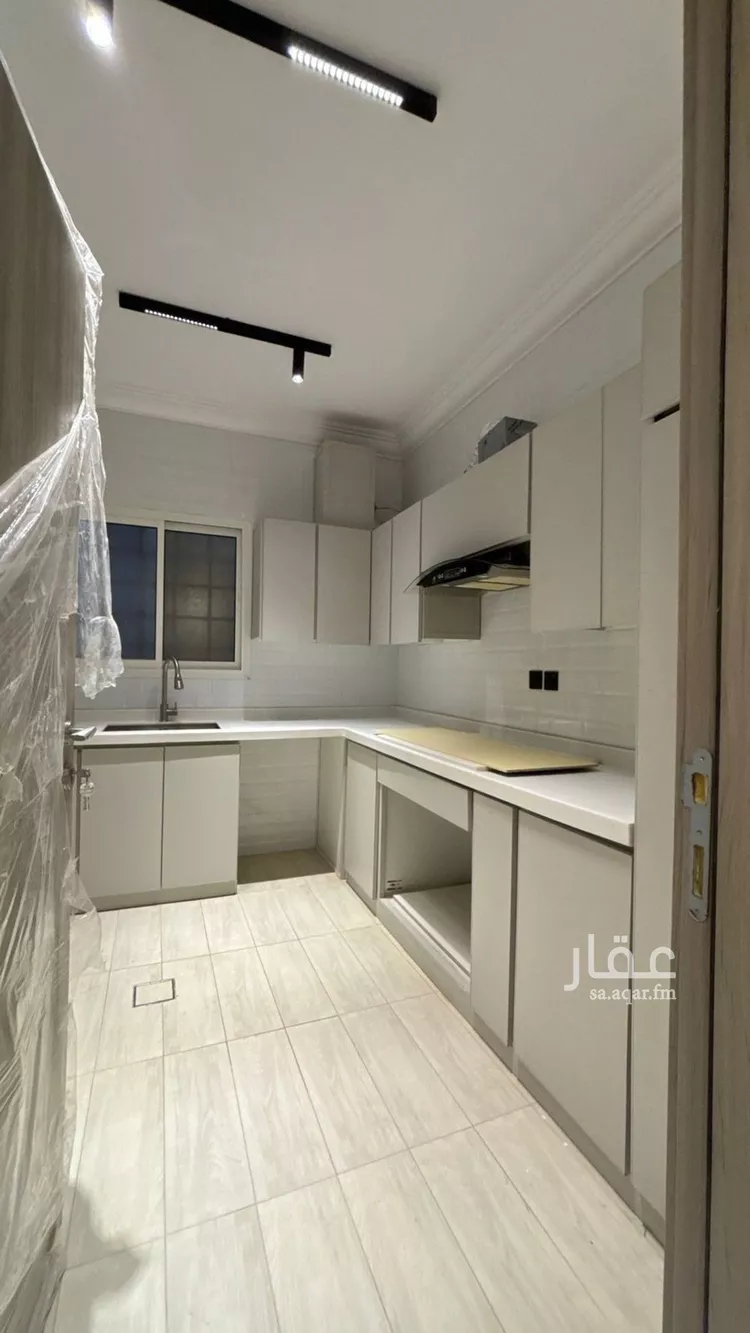 شقة للإيجار في شارع آل داود, حي الحمراء, مدينة الرياض, منطقة الرياض