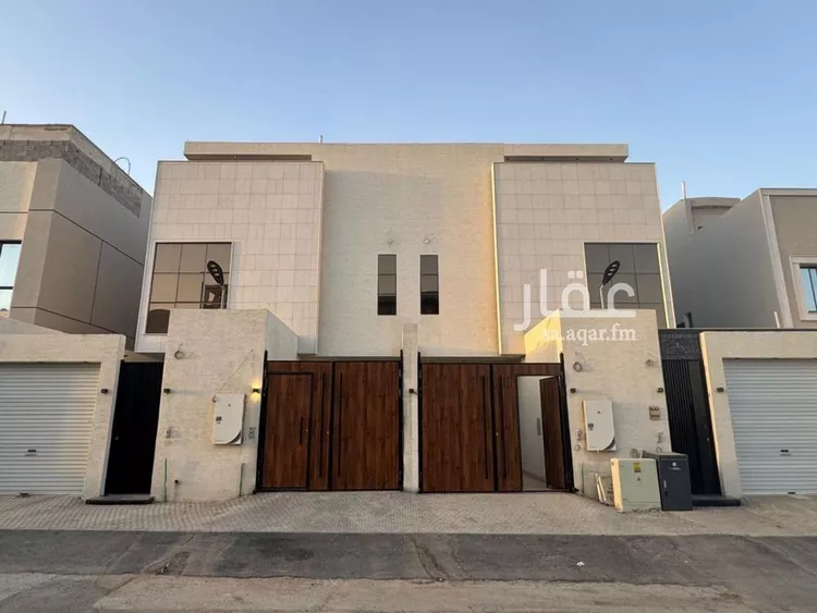 فيلا للبيع في شارع أبي أحمد البناء, حي عكاظ, مدينة الرياض, منطقة الرياض