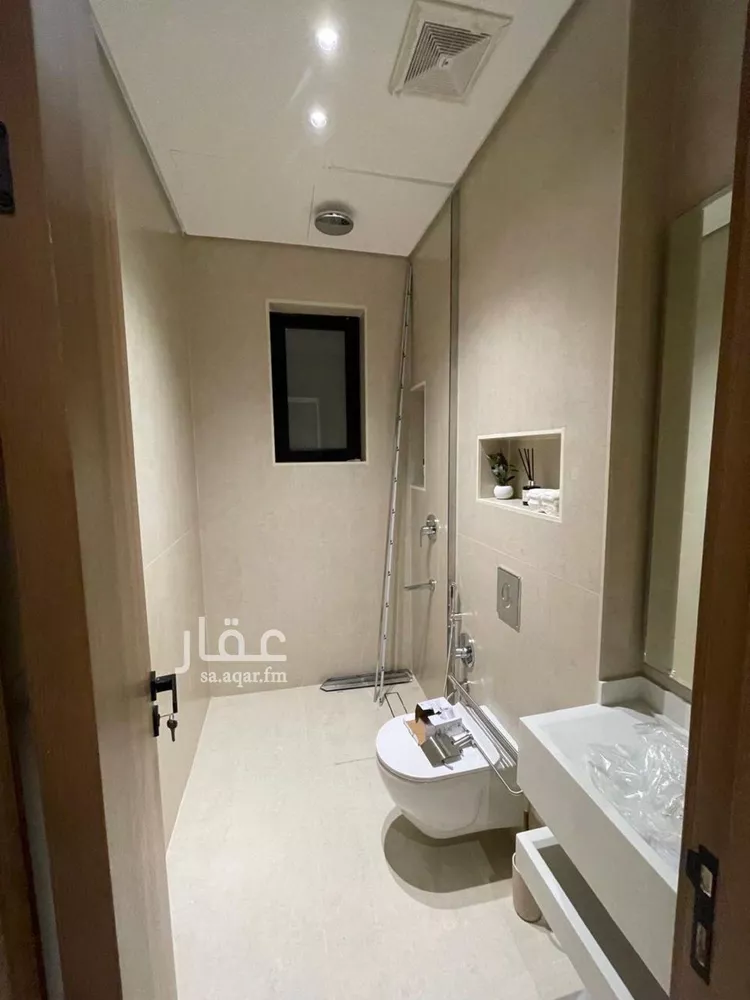 شقة للبيع في شارع الالمعي, حي البندرية, مدينة الخبر, المنطقة الشرقية صورة 2