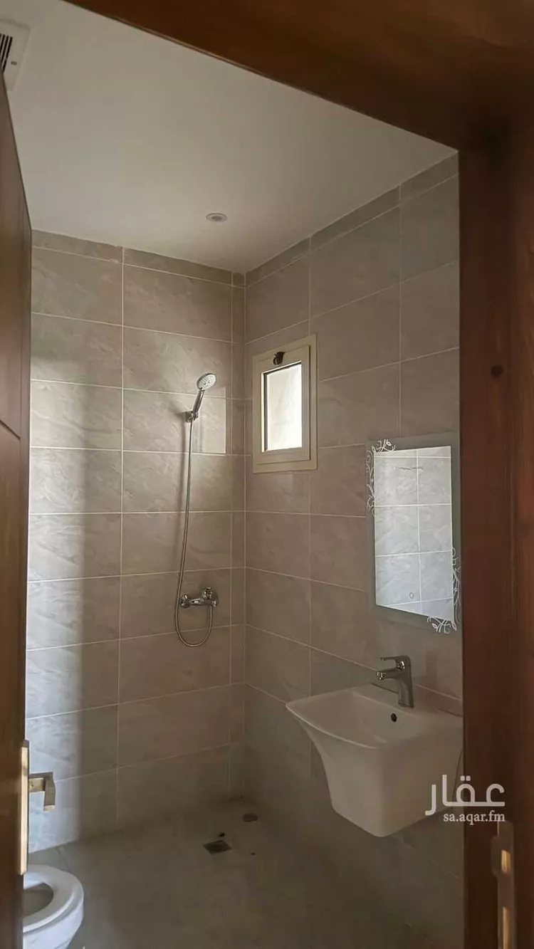 شقة للإيجار في شارع سعود بن عبدالعزيز ، حي البحيرات ، جدة ، جدة صورة 5