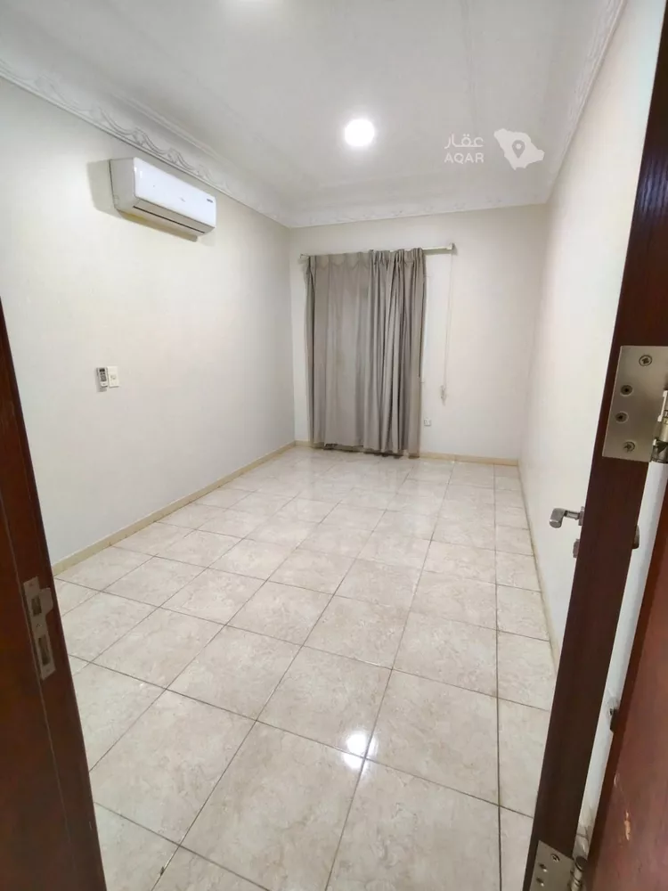Studio for rent in Riyadh Al Ghadir 8