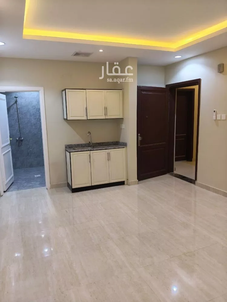 شقة للإيجار في شارع ابن صنعين, حي العليا, مدينة الرياض, منطقة الرياض صورة 2