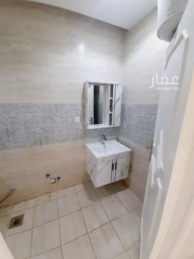 شقة للإيجار في شارع مالك بن خلف, حي العليا, مدينة الرياض, منطقة الرياض صورة 5