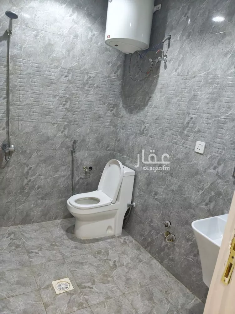 شقة للإيجار في شارع ابن صنعين, حي العليا, مدينة الرياض, منطقة الرياض صورة 3