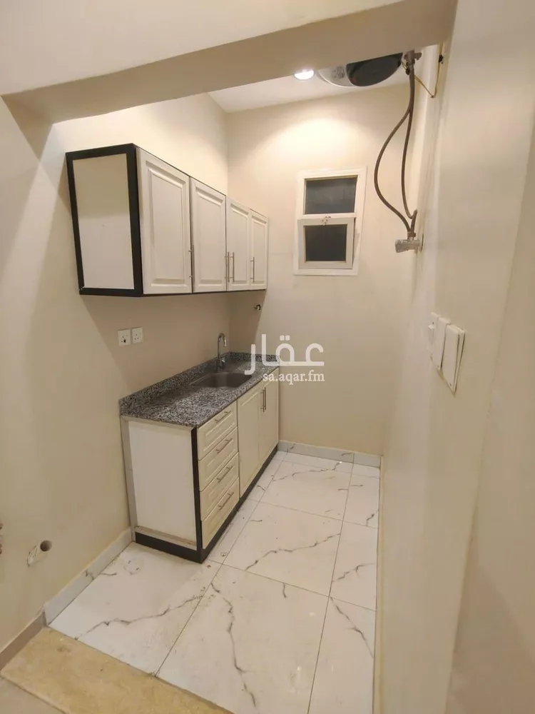 شقة للإيجار في شارع ابراهيم بن الاحمدي, حي القيروان, مدينة الرياض, منطقة الرياض صورة 4