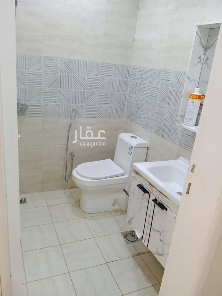 شقة للإيجار في شارع ابن صنعين, حي العليا, مدينة الرياض, منطقة الرياض صورة 4