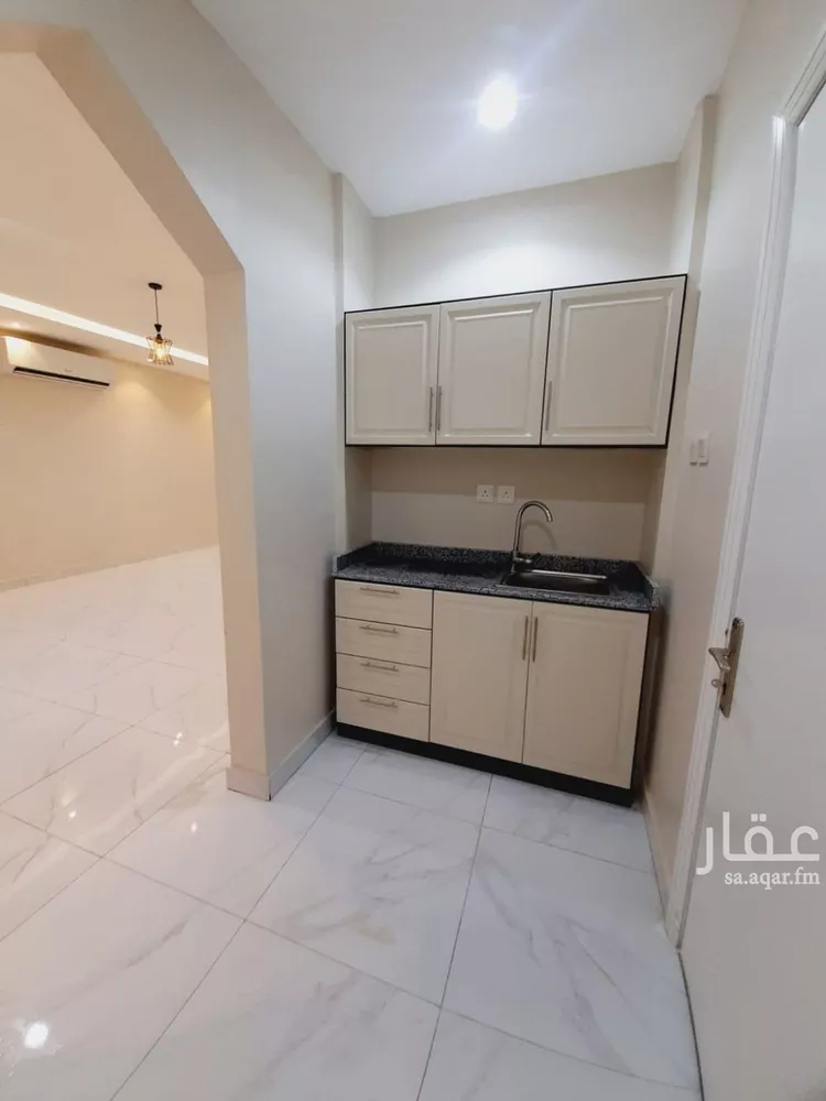 شقة للإيجار في شارع مالك بن خلف, حي العليا, مدينة الرياض, منطقة الرياض صورة 3