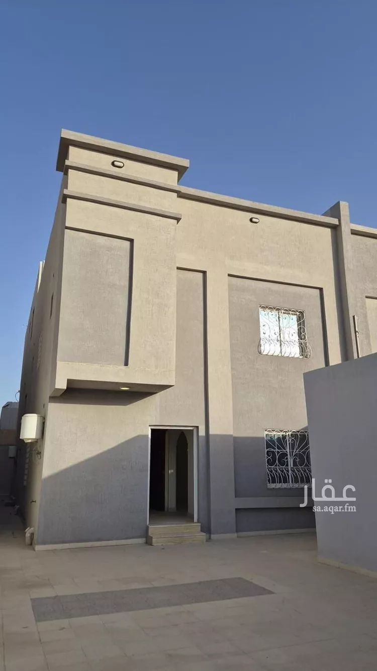 فيلا للبيع في شارع زياد بن انعم, حي الندى, مدينة الدمام, المنطقة الشرقية صورة 2