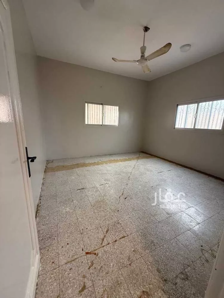 دور للإيجار في شارع 11083450, حي الشرفية, مدينة خميس مشيط, منطقة عسير صورة 4