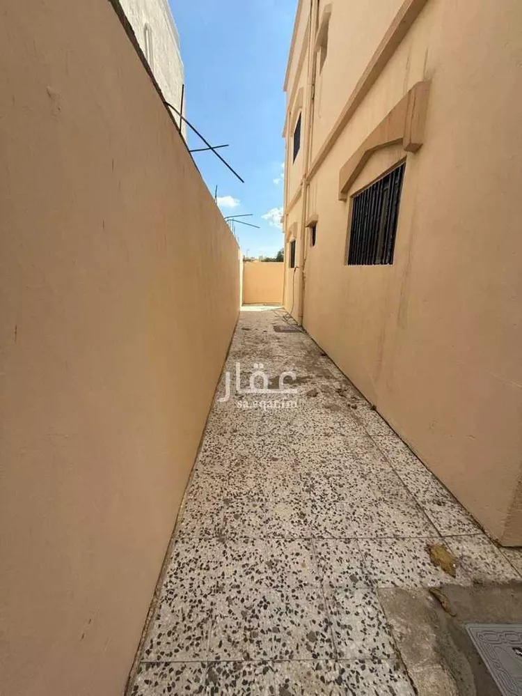 دور للإيجار في شارع 11083450, حي الشرفية, مدينة خميس مشيط, منطقة عسير صورة 3