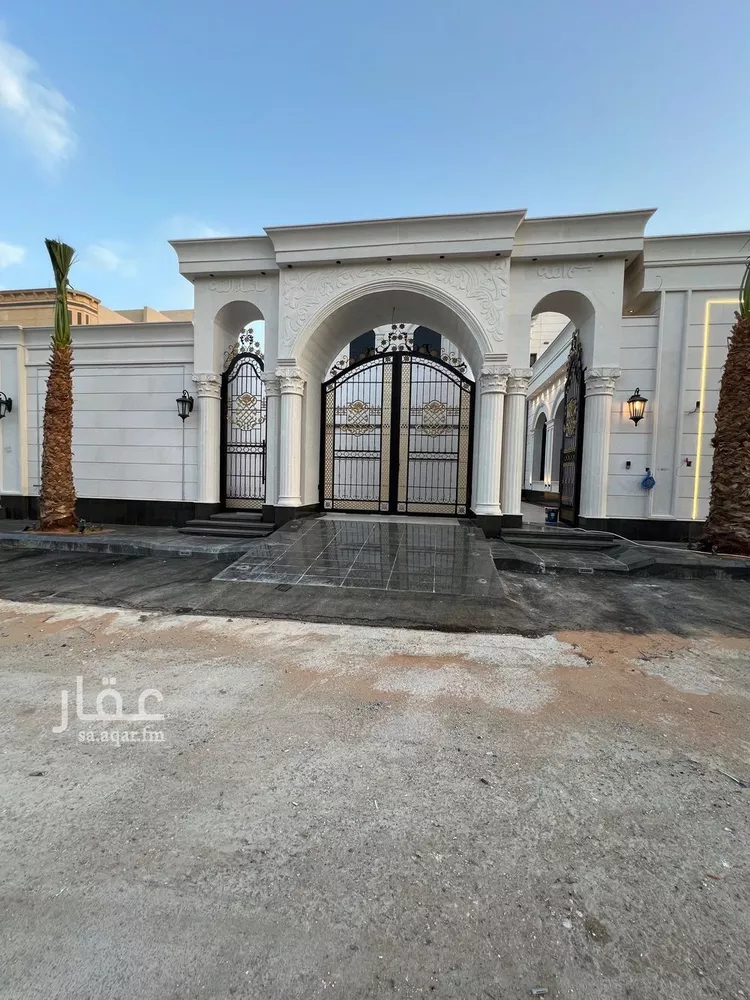 فيلا للبيع في شارع عائش بن الصامت بن دريد, حي العوالي, مدينة الرياض, منطقة الرياض صورة 3