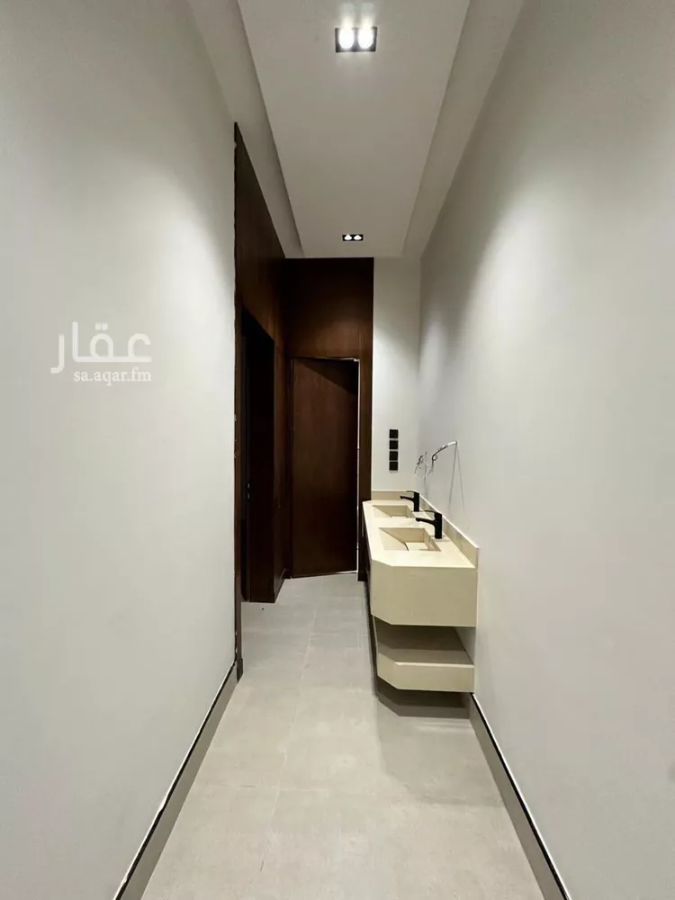 دور للبيع في شارع الحارث بن حاطب الجمحي, حي العوالي, مدينة الرياض, منطقة الرياض صورة 3
