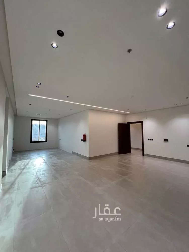 شقة للبيع في شارع وادي هرجاب, حي المهدية, مدينة الرياض, منطقة الرياض 15
