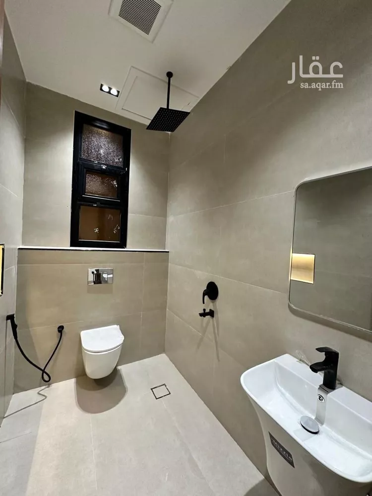 دور للبيع في شارع الحارث بن حاطب الجمحي, حي العوالي, مدينة الرياض, منطقة الرياض صورة 2
