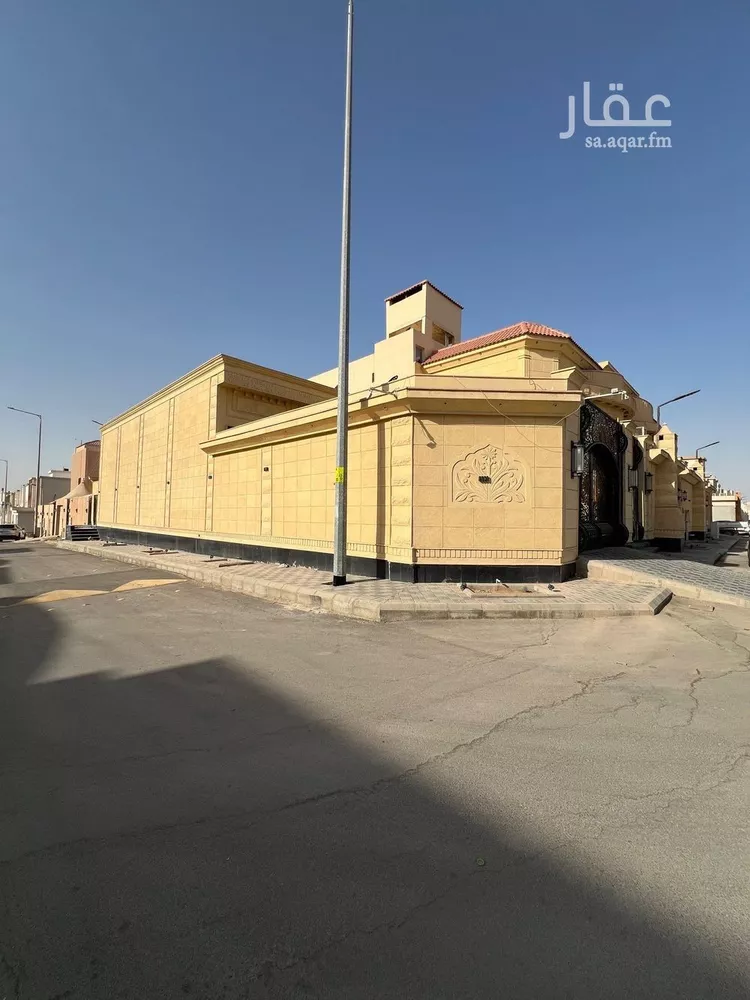 فيلا للبيع في شارع الحارث بن حاطب الجمحي, حي العوالي, مدينة الرياض, منطقة الرياض صورة 3