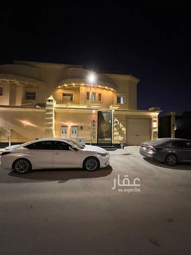فيلا للبيع في شارع الحارث بن حاطب الجمحي, حي العوالي, مدينة الرياض, منطقة الرياض صورة 2