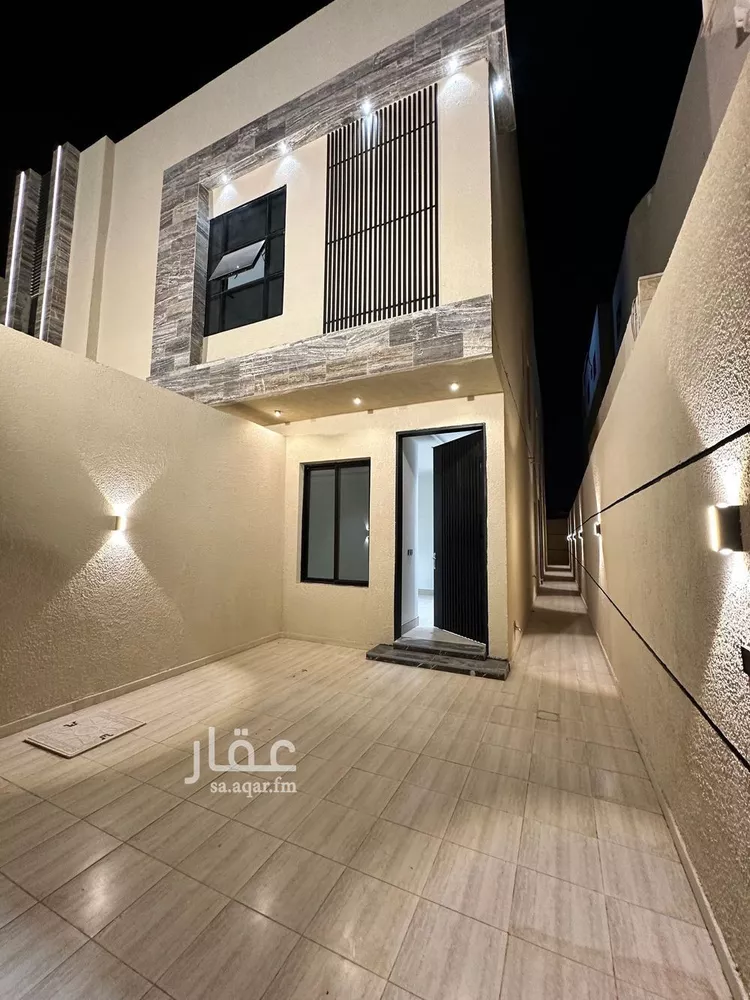 دور للبيع في شارع الصدق, حي العوالي, مدينة الرياض, منطقة الرياض 8