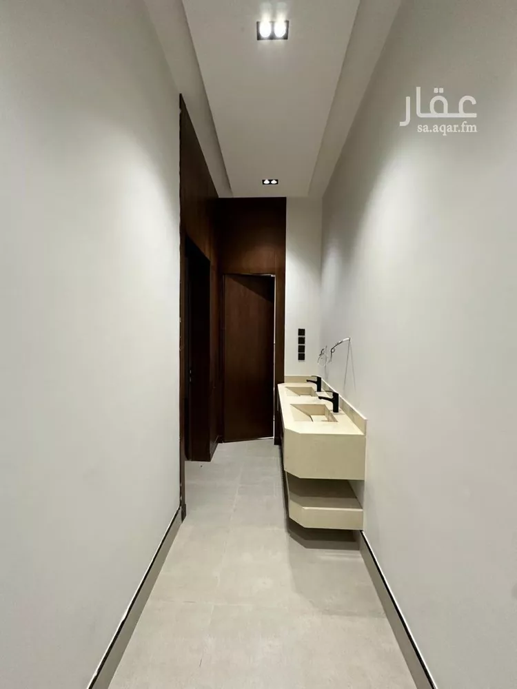 دور للبيع في شارع الحارث بن حاطب الجمحي, حي العوالي, مدينة الرياض, منطقة الرياض صورة 5