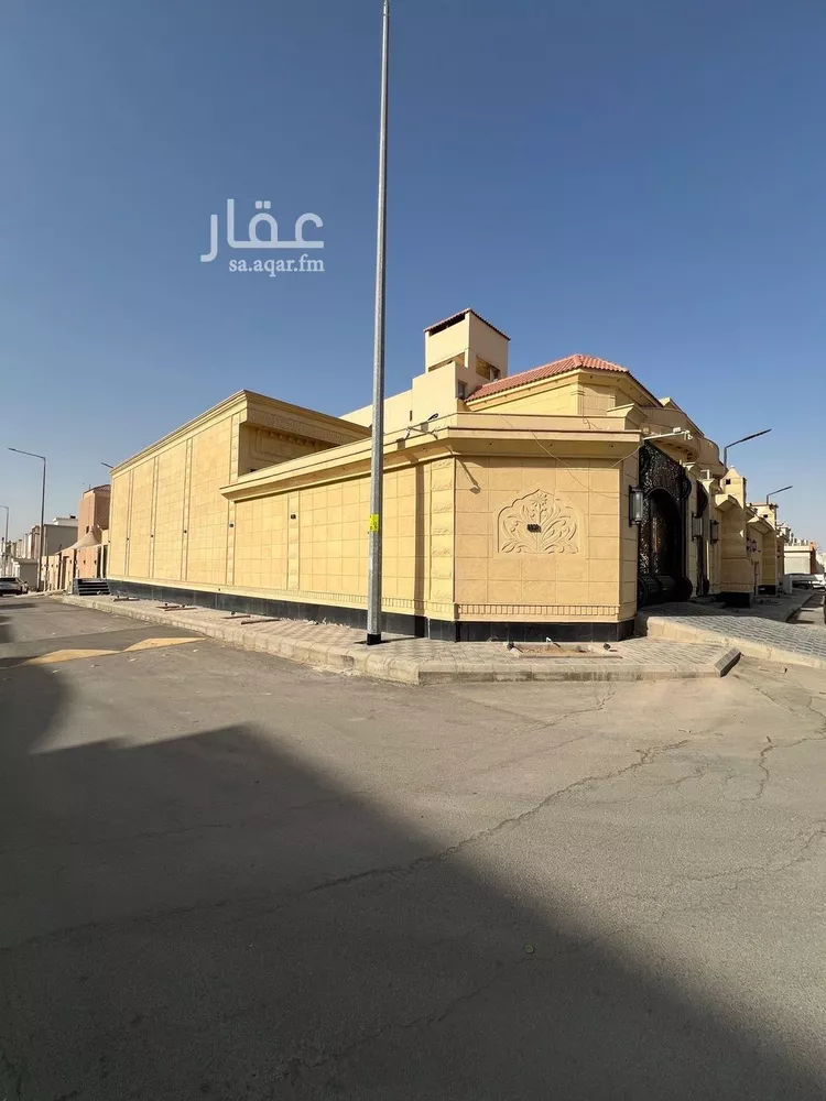 فيلا للبيع في شارع الحارث بن حاطب الجمحي, حي العوالي, مدينة الرياض, منطقة الرياض صورة 3