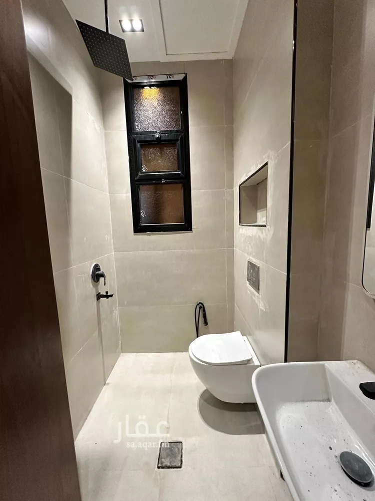 دور للبيع في شارع الصدق, حي العوالي, مدينة الرياض, منطقة الرياض 12