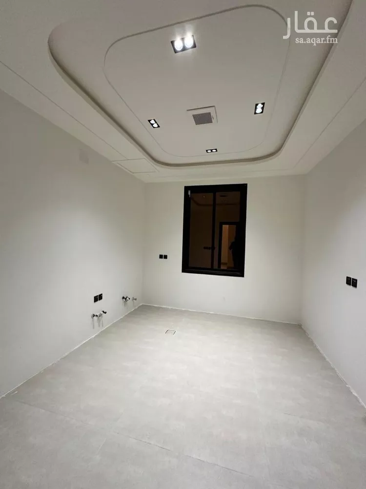 Floor for Sale in Riyadh Dhahrat Namar 7