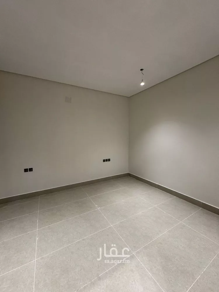 شقة للبيع في شارع عبدالحليم بن الفرس, حي السويدي الغربي, مدينة الرياض, منطقة الرياض صورة 3