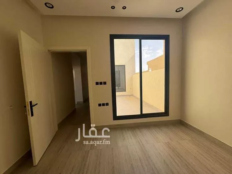 دور للبيع في شارع إبراهيم بن أحمد الشيوي, حي البيان, مدينة الرياض, منطقة الرياض صورة 3