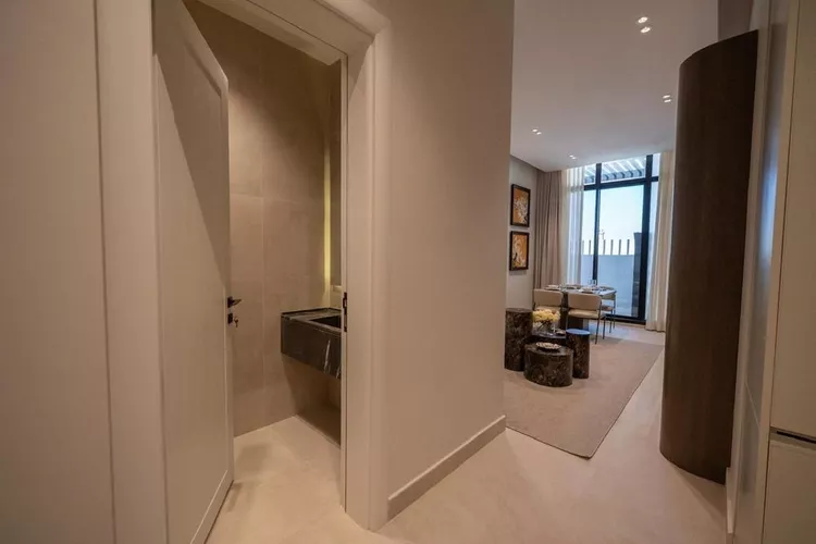 Floor for Sale in Riyadh Al Olaya صورة 2