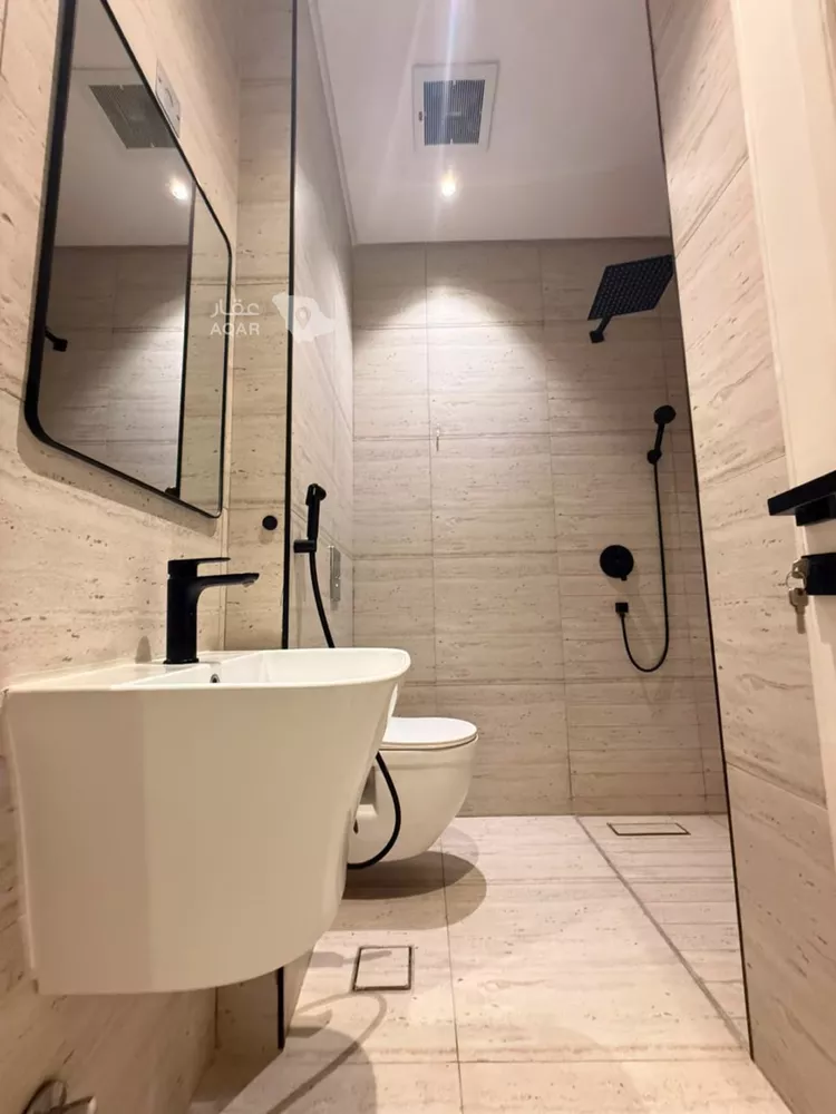 Apartment for Rent in Riyadh Al Malqa 9