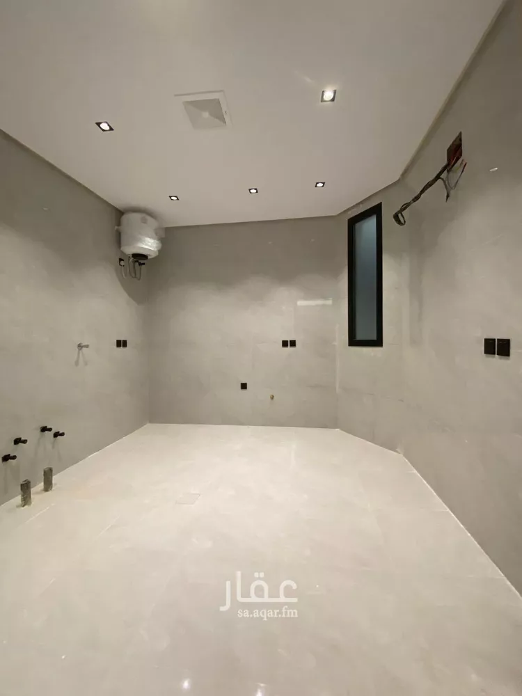 شقة للبيع في شارع ممر العاصي, حي السد, مدينة أبها, منطقة عسير صورة 3