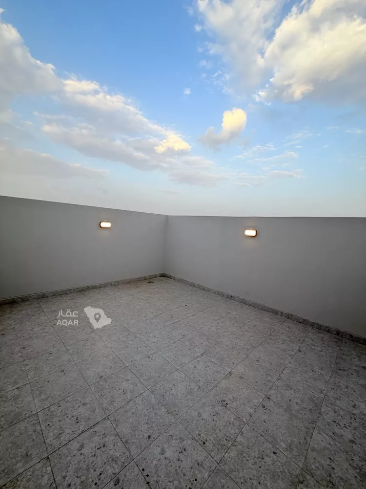 Floor for Sale in Ahad Rufaidah Al Aziziyah 7