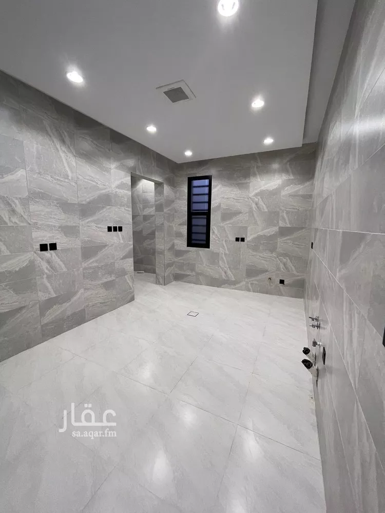 شقة للبيع في شارع الظهيرة, حي المروج, مدينة أبها, منطقة عسير صورة 3