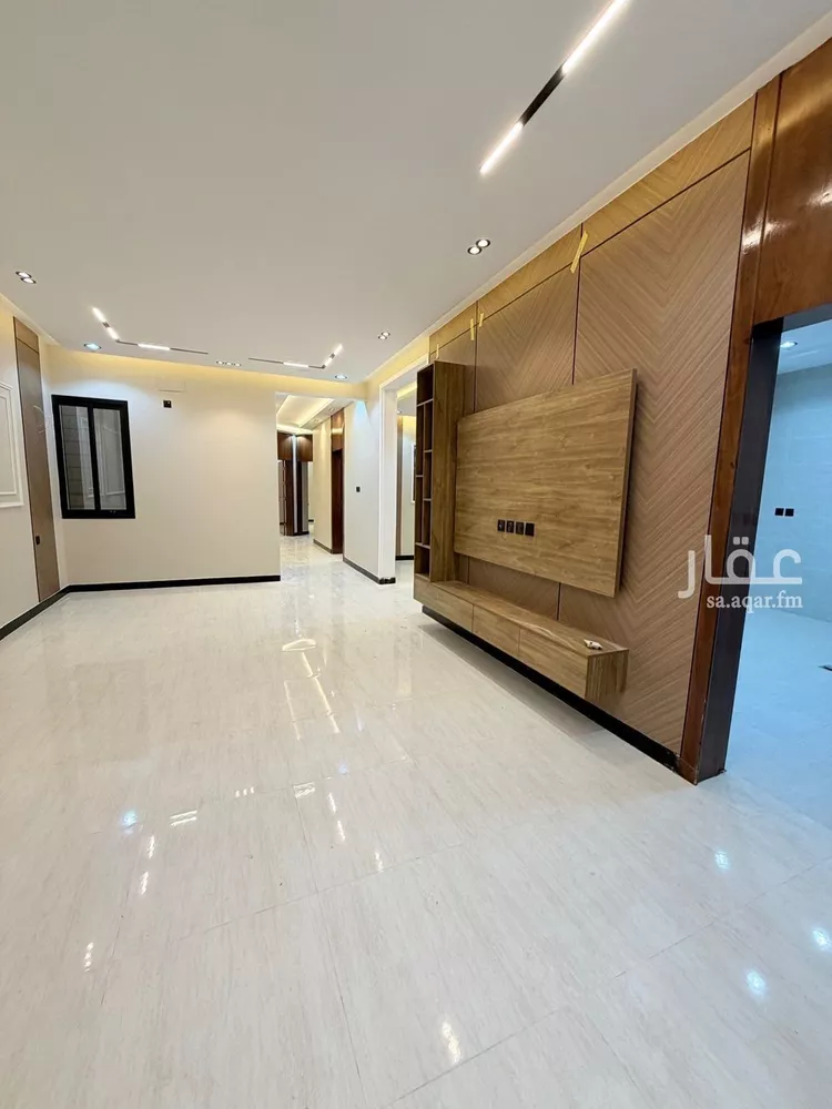 دور للبيع في شارع 32 الشرقية, حي الشرقية, مدينة أبها, منطقة عسير 8