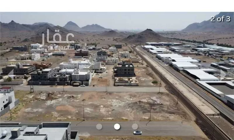 Land for Sale in Medina An Naqs