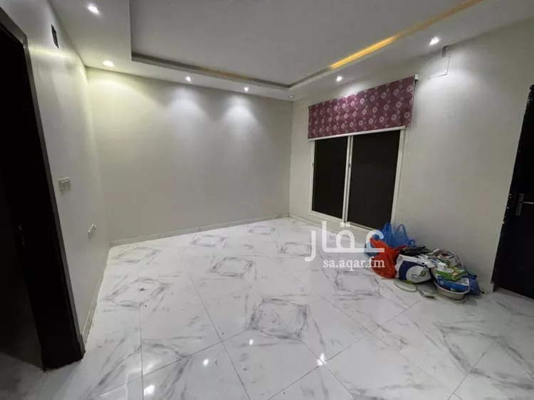 فيلا للإيجار في شارع بعلبك, حي عكاظ, مدينة الرياض, منطقة الرياض صورة 2