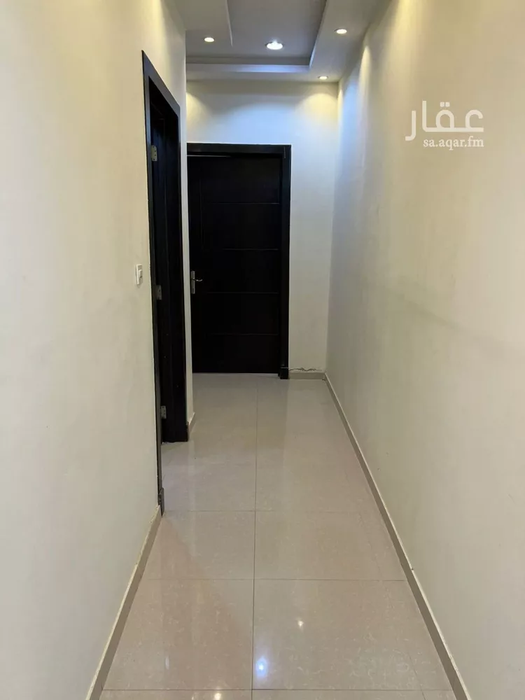 Floor for Rent in Riyadh Dhahrat Namar