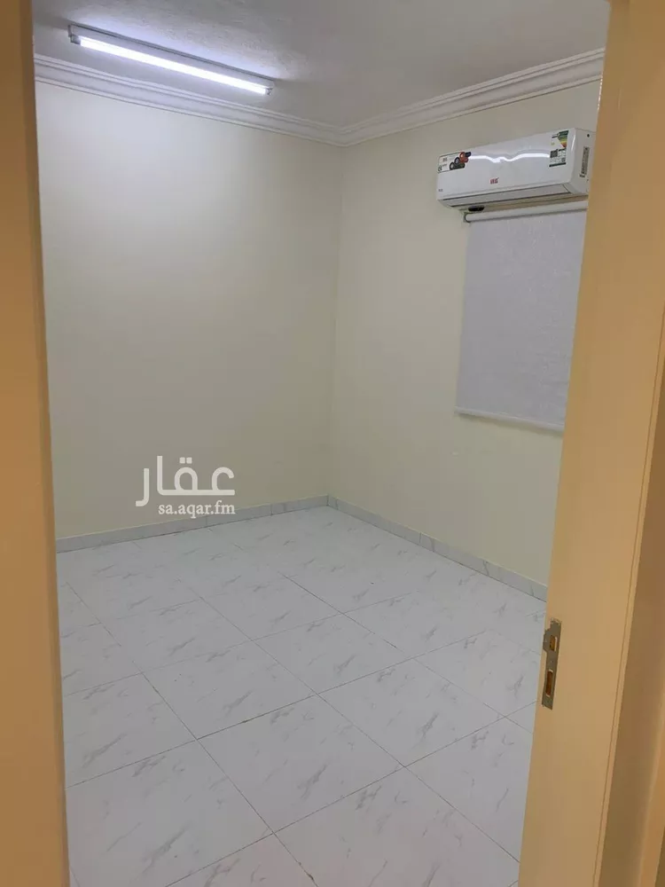 شقة للإيجار في شارع عبدالحميد بن صيفي, حي الرمال, مدينة الرياض, منطقة الرياض صورة 2