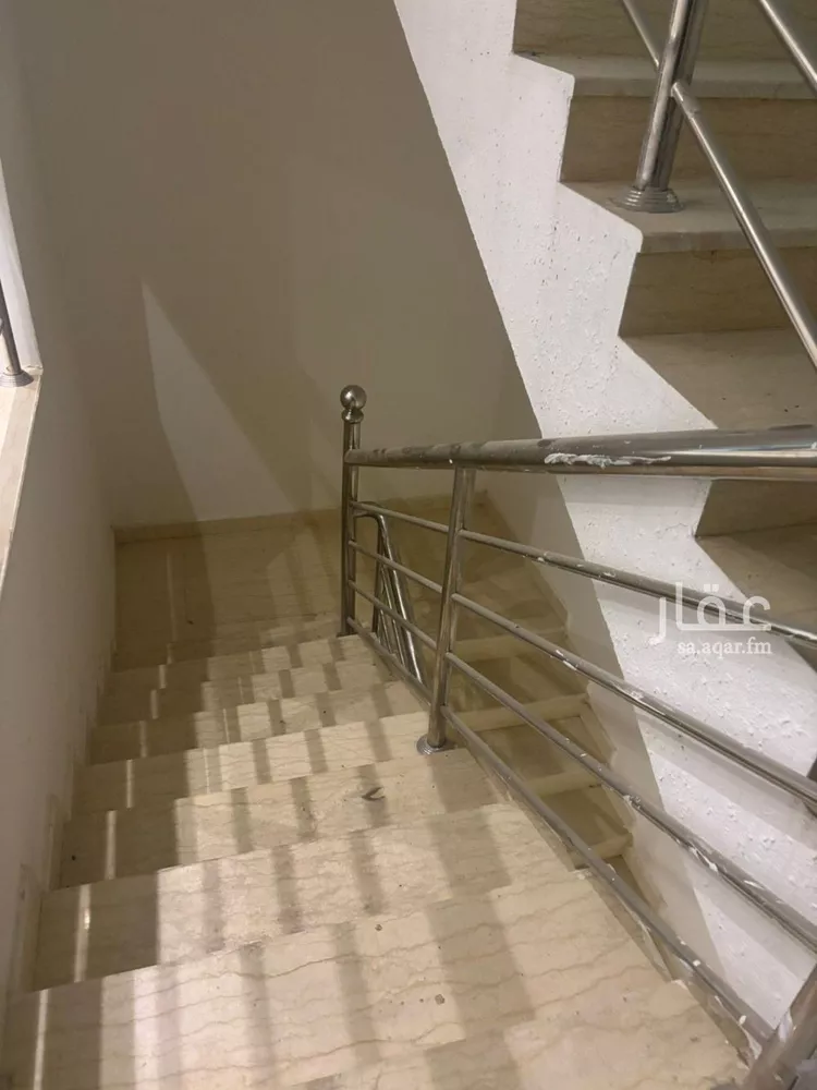 فيلا للإيجار في شارع عامر بن نابي, حي طيبة, مدينة الرياض, منطقة الرياض صورة 3