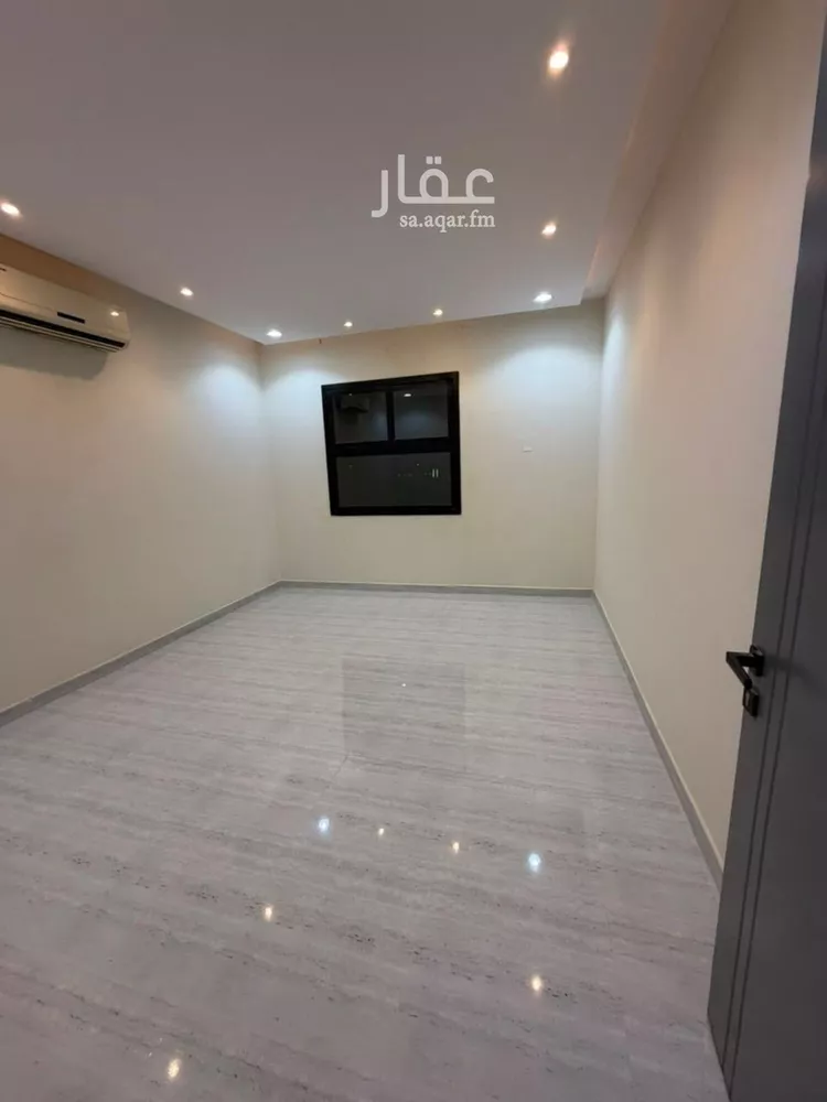 فيلا للإيجار في شارع شهاب الدين القلقشندي, حي عكاظ, مدينة الرياض, منطقة الرياض صورة 5