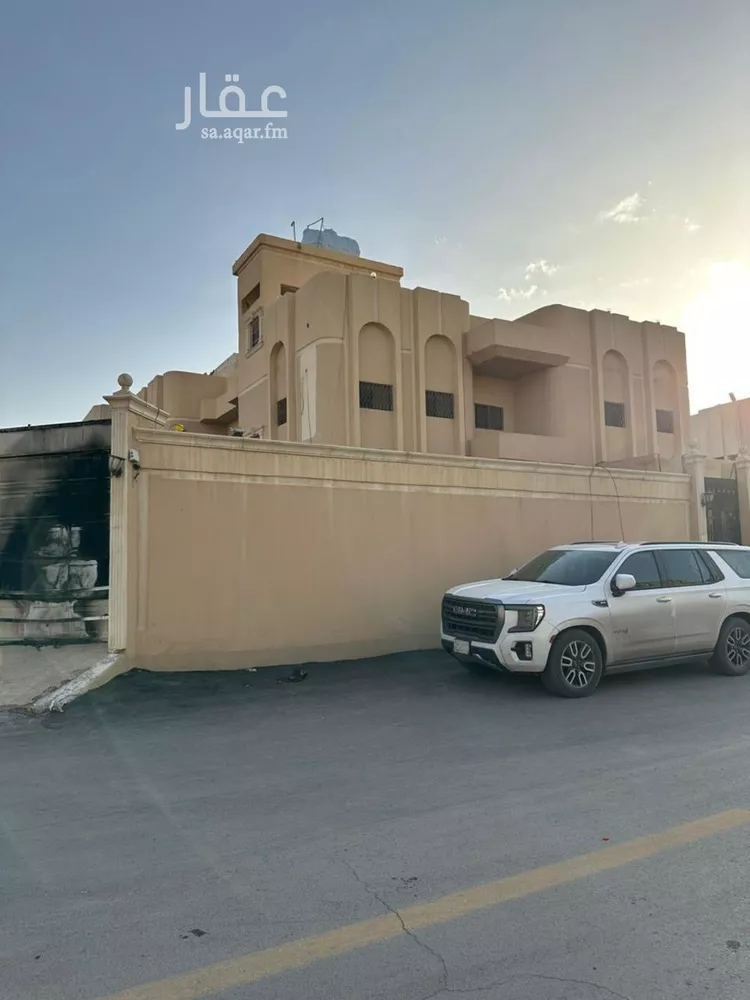فيلا للإيجار في شارع أبي السعود البصري, حي بدر, مدينة الرياض, منطقة الرياض صورة 4