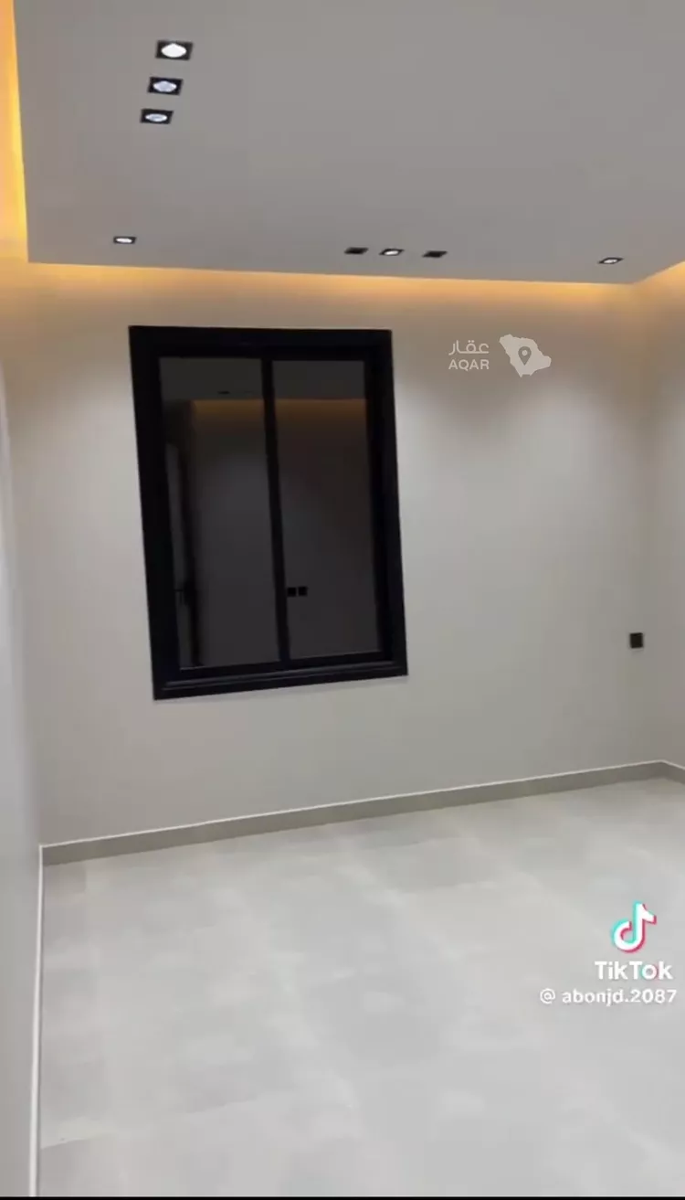 Floor for Rent in Riyadh Okaz صورة 3