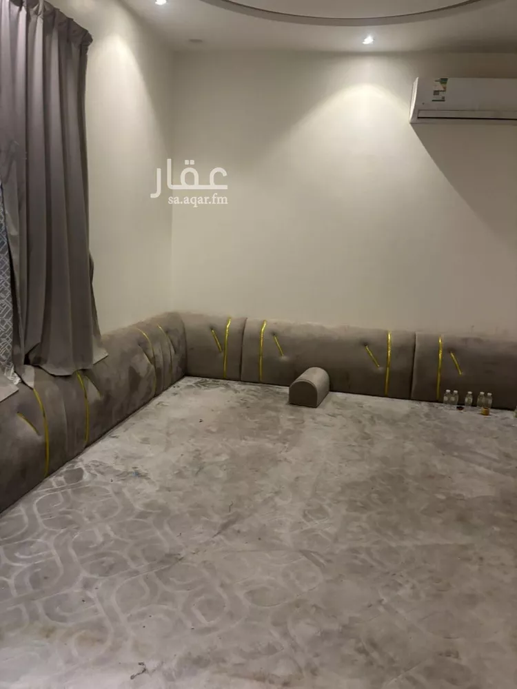 فيلا للإيجار في شارع عامر بن نابي, حي طيبة, مدينة الرياض, منطقة الرياض