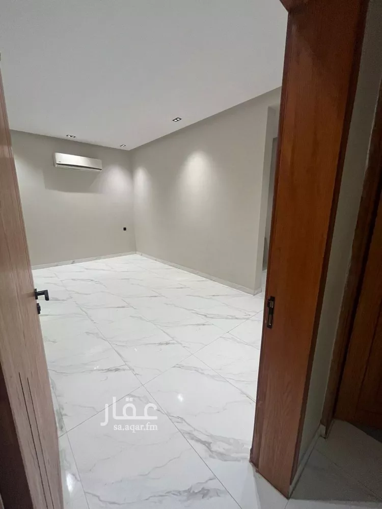 دور للإيجار في شارع فيصب بن بندر, حي عكاظ, مدينة الرياض, منطقة الرياض
