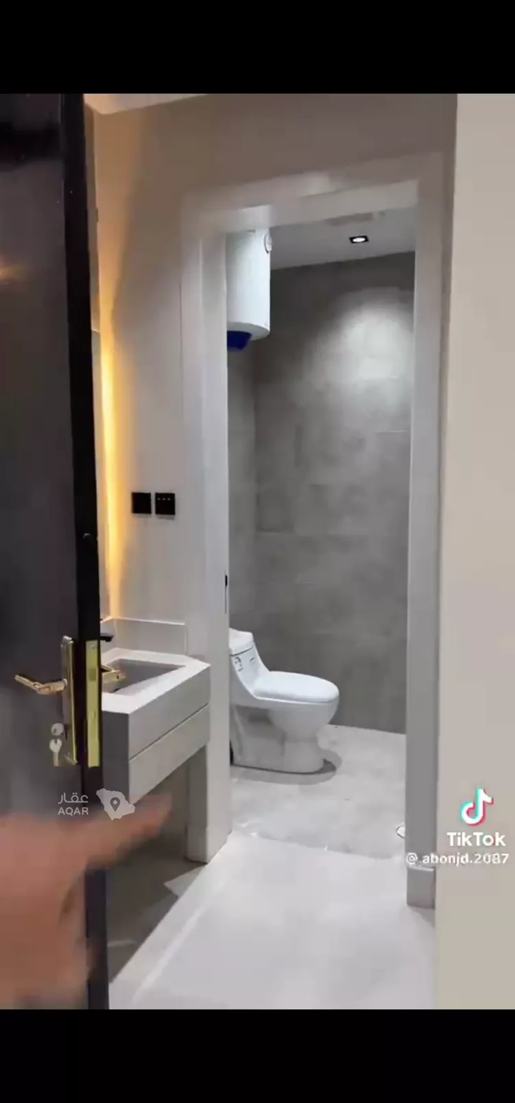 Floor for Rent in Riyadh Okaz 11
