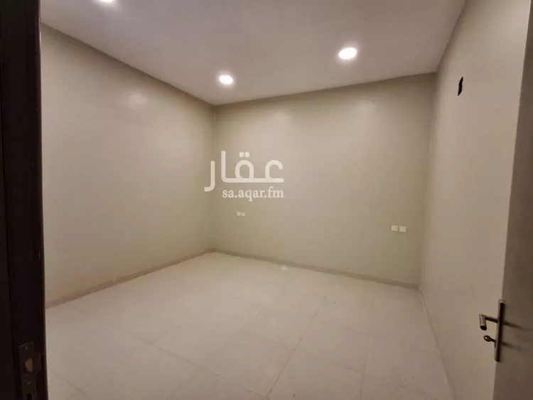 دور للإيجار في شارع فيصب بن بندر, حي عكاظ, مدينة الرياض, منطقة الرياض
