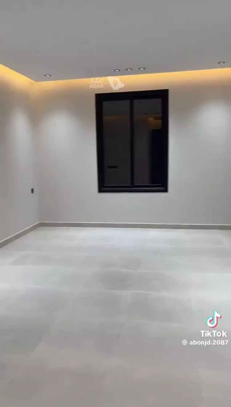 Floor for Rent in Riyadh Okaz 9